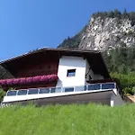 Zuppinger Apartment *