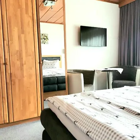 Zuppinger Apartman *