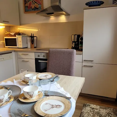 Zuppinger Apartman *