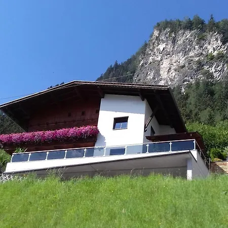 Zuppinger Apartman *